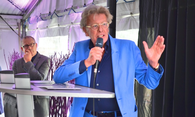 Jan de Bouvrie-bungalows geopend Jan de Bouvrie-bungalows geopend