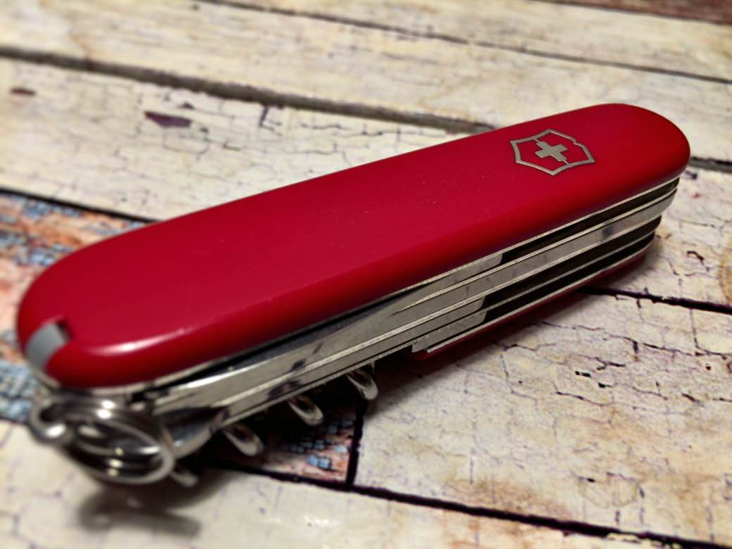 Hoe moet je je Victorinox zakmes onderhouden? Hoe moet je je Victorinox zakmes onderhouden?
