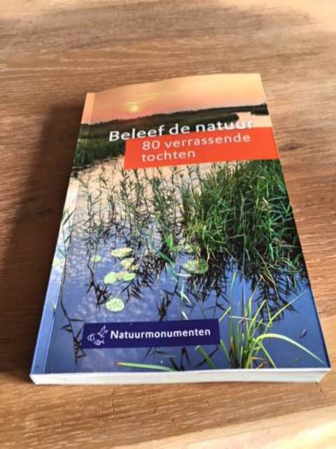 Snoepje van Natuurmonumenten op deurmat Snoepje van Natuurmonumenten op deurmat