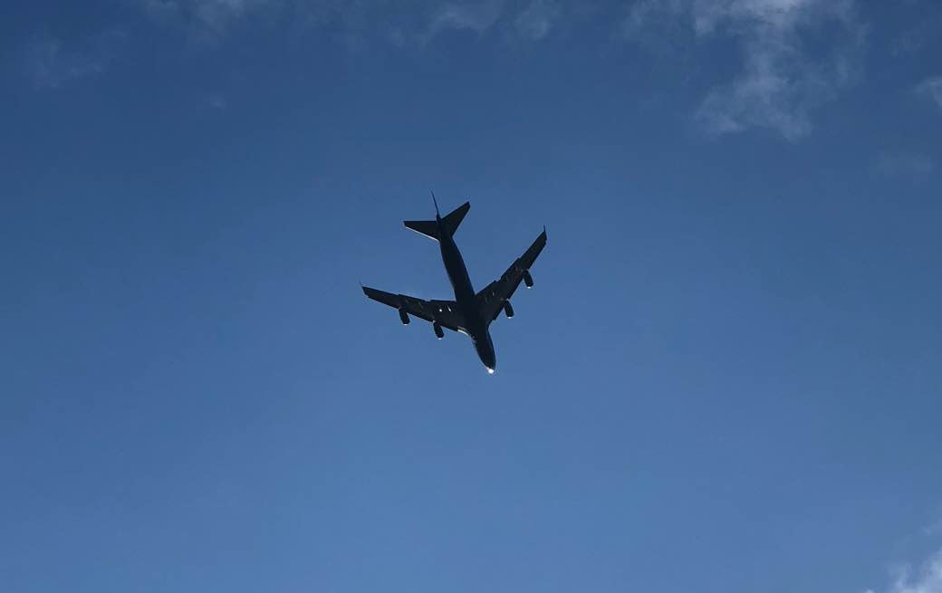 Vliegtuigetiquette: de 10 do’s and dont’s van vliegen Vliegtuigetiquette: de 10 do’s and dont’s van vliegen