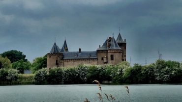 Holland juicht: Veel meer toeristen dankzij Songfestival-overwinning Holland juicht: Veel meer toeristen dankzij Songfestival-overwinning