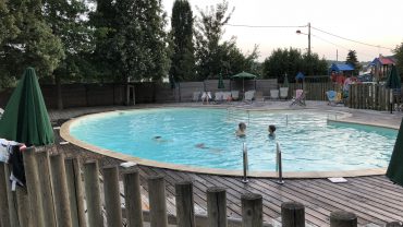 Zomer 2021: Huttopia opent nieuwe Village bij bossen en kastelen in Loirestreek Zomer 2021: Huttopia opent nieuwe Village bij bossen en kastelen in Loirestreek