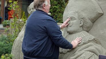 Bijzondere afsluiting voor zandsculpturen in Garderen
