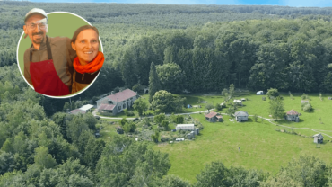 Slapen in een sprookje: unieke eco-camping in de Vogezen Slapen in een sprookje: unieke eco-camping in de Vogezen