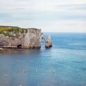 Kliffen Étretat deels afgesloten: natuur kan massatoerisme niet aan Kliffen Étretat deels afgesloten: natuur kan massatoerisme niet aan