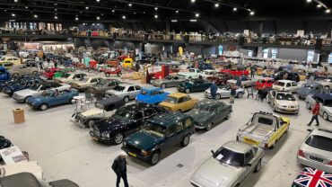 Autotron Classics, waar liefhebbers en legendarische auto’s dit weekend samenkomen