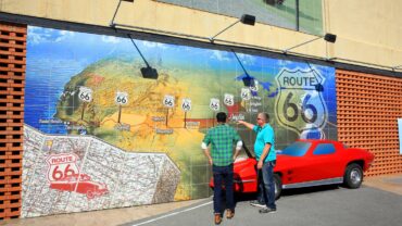 Route 66 viert 100 jaar met bijzondere stops en retrohotels