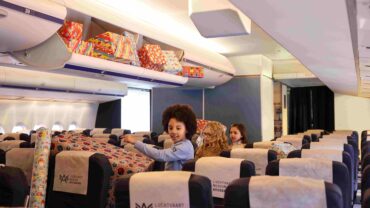 SintAIRklaas zet koers naar Aviodrome: Waar zijn de cadeautjes?