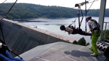 Extreme zipline-rutsch in de Harz