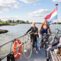ANWB lanceert nieuwe pontjesroutes langs de IJssel en het Zwarte Water ANWB lanceert nieuwe pontjesroutes langs de IJssel en het Zwarte Water