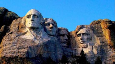 Mount Rushmore, de verzonnen attractie
