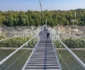 Van hangbrug tot luxe camping – vijf nieuwe reiservaringen voor 2026