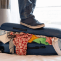 Zo verklaart een psycholoog onze overvolle vakantiekoffer Zo verklaart een psycholoog onze overvolle vakantiekoffer
