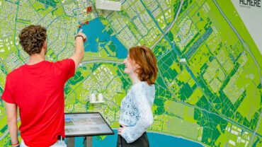 Almere laat bezoekers de stad beleven met mixed reality Almere laat bezoekers de stad beleven met mixed reality