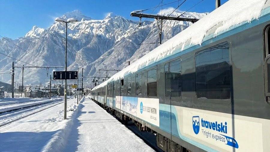 Slapend naar de piste met de Travelski Night Express Slapend naar de piste met de Travelski Night Express