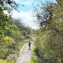 Vanuit de duinen loop je zo langs het Koninklijk Paleis Den Haag binnen Vanuit de duinen loop je zo langs het Koninklijk Paleis Den Haag binnen